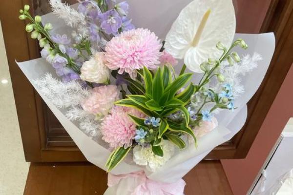 教师节送老师什么礼物合适 送老师的最佳礼物排行榜...