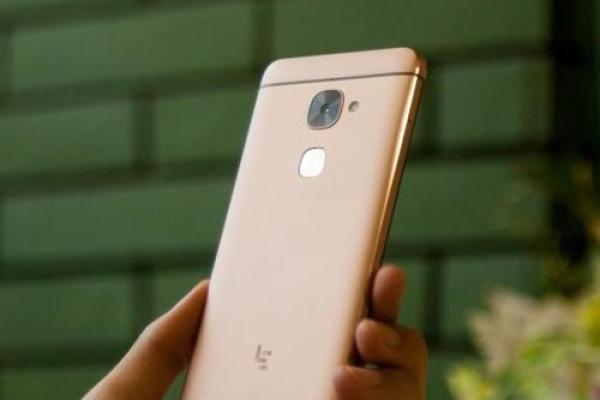 香车独占八天门是什么生肖 香车独占八天门是什么生肖