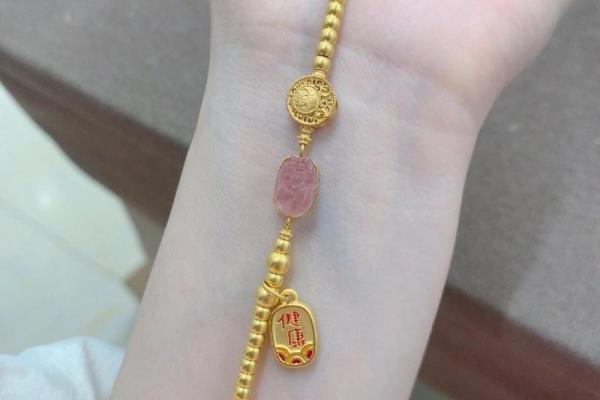 女属龙佩戴什么最好 76年的龙今年佩戴什么好