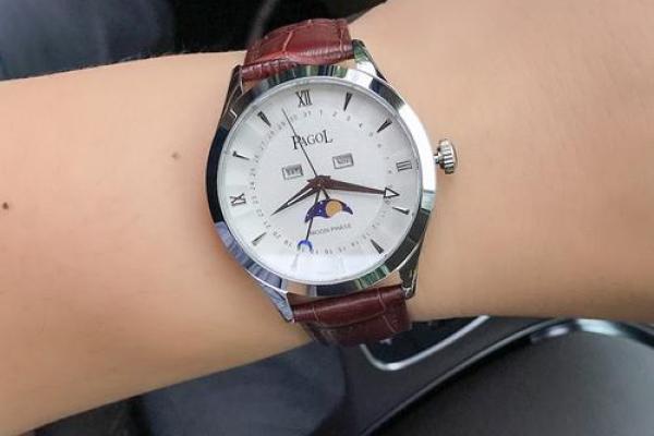 男人梦见手表是什么意思 男人梦见手表是什么意思