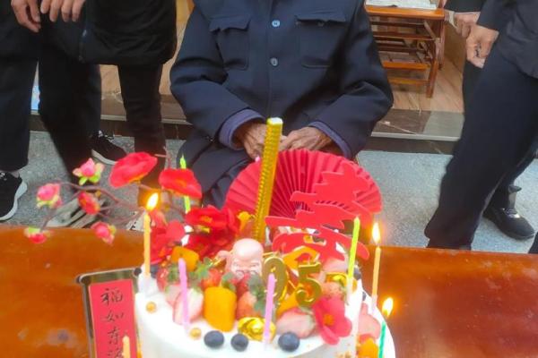 梦到爷爷死了办丧事 梦到爷爷死了办丧事